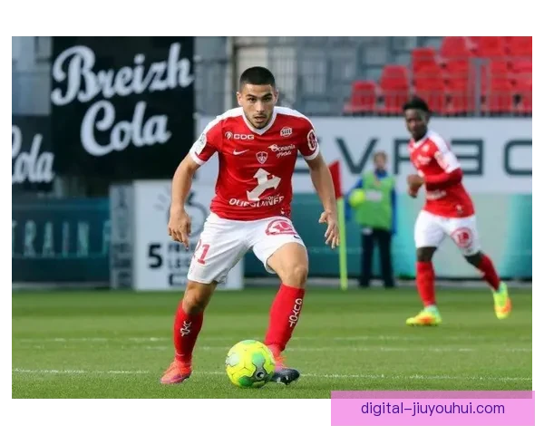 从战术执行力视角解析法甲联赛球队竞争格局对比研究演变趋势分析